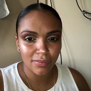 Meet your Posher, Frances